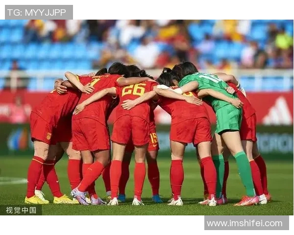 中国女足迎战俄罗斯队全力争胜展现女足风采与实力的巅峰对决 中国女足迎战俄罗斯队全力争胜展现女足风采与实力的巅峰对决
